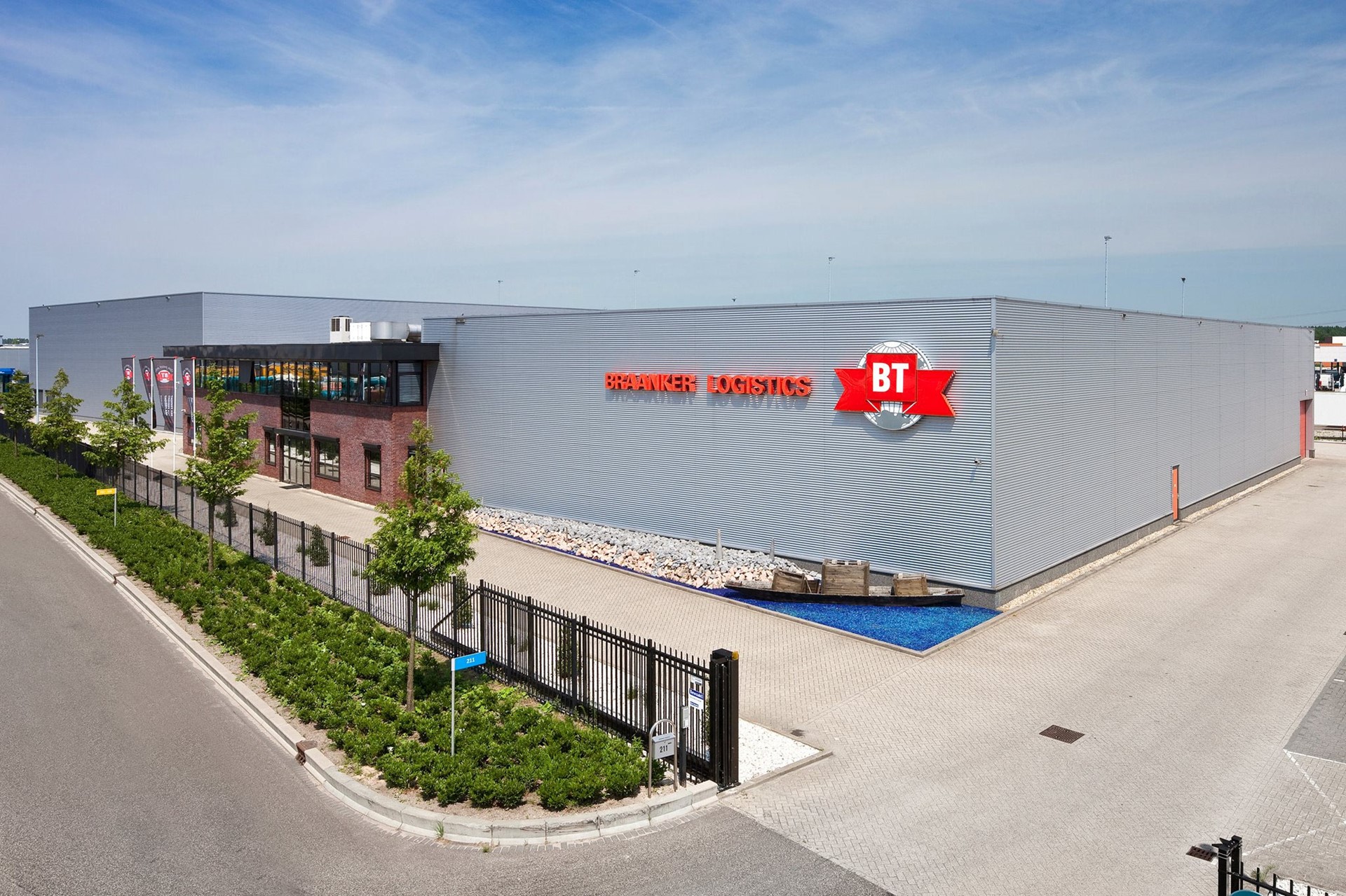 braanker logistics alblasserdam, vervoerder wegtra