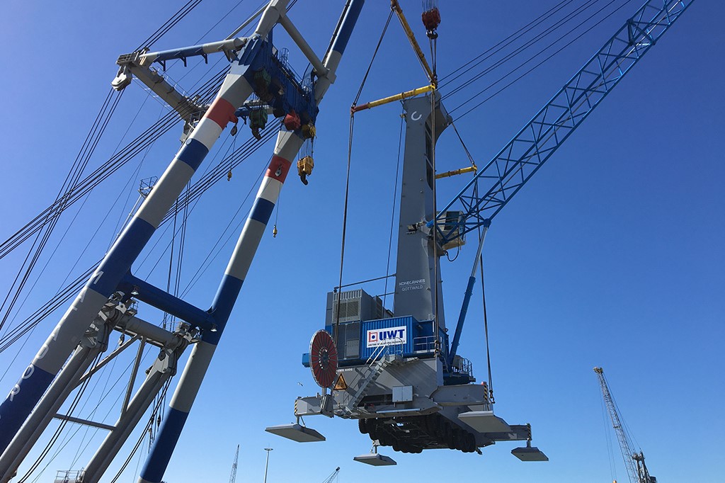 Gottwald_Waalhaven_Group-4x3