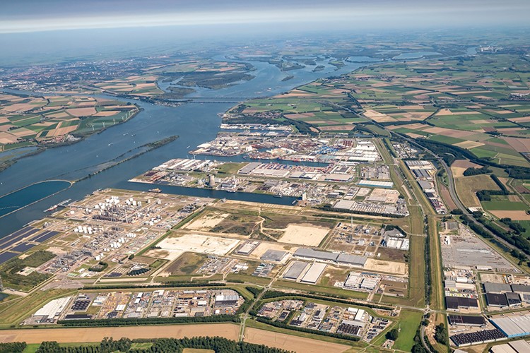 Thumbnail Distriepark Moerdijk