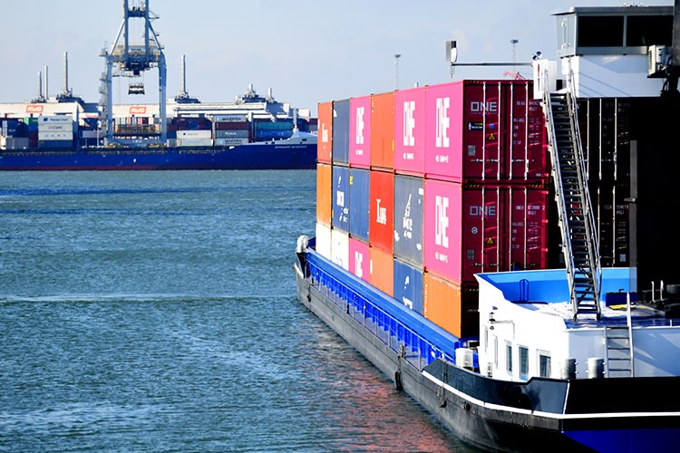 Thumbnail-container-binnenvaart-4x3